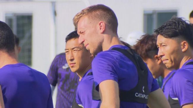 亚洲成人18
